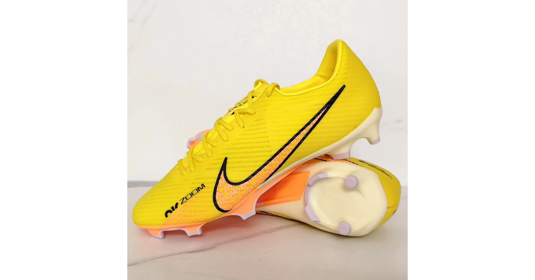 Botines Nike Zoom Vapor Tenis Nike Amarillos De Futbol NIKE ZOOM