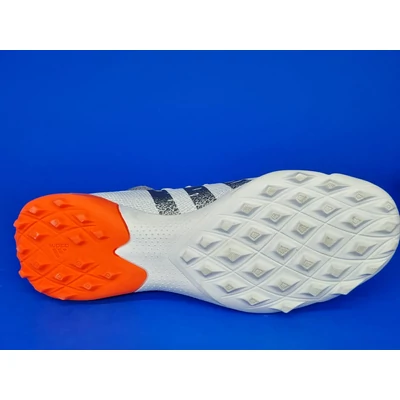 ADIDAS PREDATOR FREAK .3 TF műfüves focicipő FY6309 talp