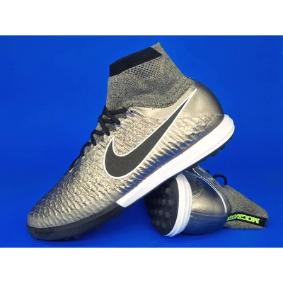 NIKE MAGISTA X PROXIMO DF TF műfüves focicipő 718359-010
