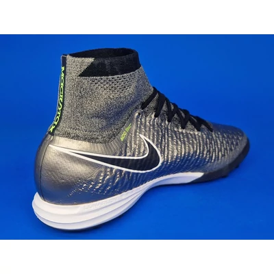 NIKE MAGISTA X PROXIMO DF TF műfüves focicipő 718359-010 oldalnézet 3