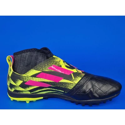 ADIDAS GLITCH TF műfüves focicipő oldalnézet 2