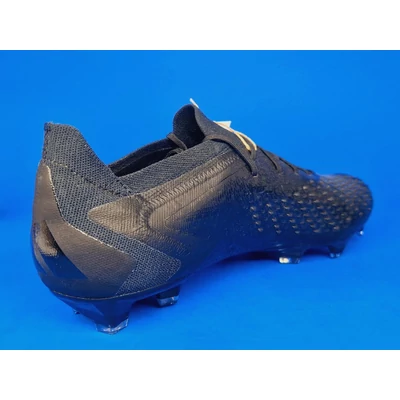 Adidas Predator Accuracy.1 Low FG fekete focicipő GW4575 oldalnézet 3