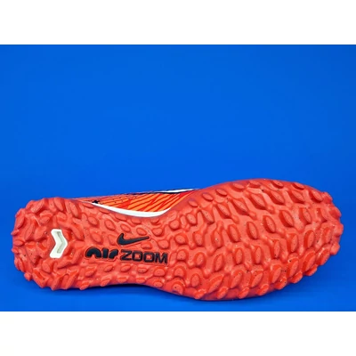 NIKE ZOOM MERCURIAL VAPOR 15 ACADEMY MDS TF műfüves focicipő FD1168-600 talp