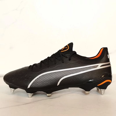 Puma KING ULTIMATE Mx SG éles focicipő