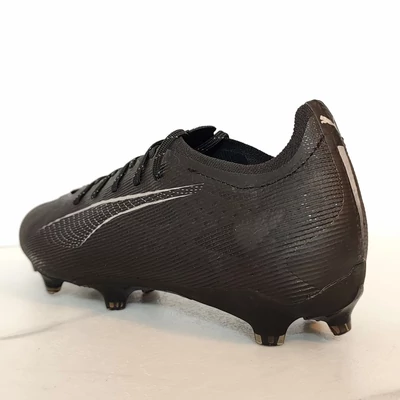Puma Ultra 5 Pro FG stoplis focicipő 