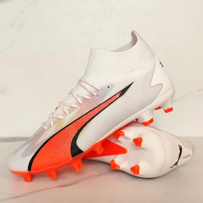 PUMA ULTRA PRO FG stoplis focicipő 107422-01