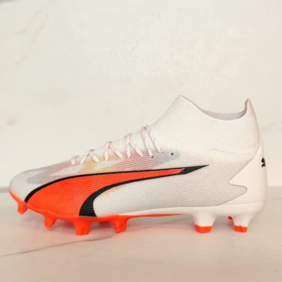 PUMA ULTRA PRO FG stoplis focicipő 