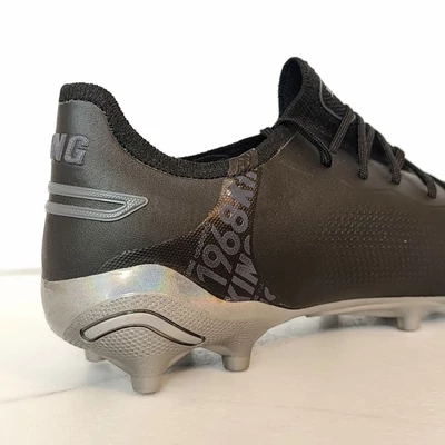 PUMA KING ULTIMATE FG stoplis focicipő 