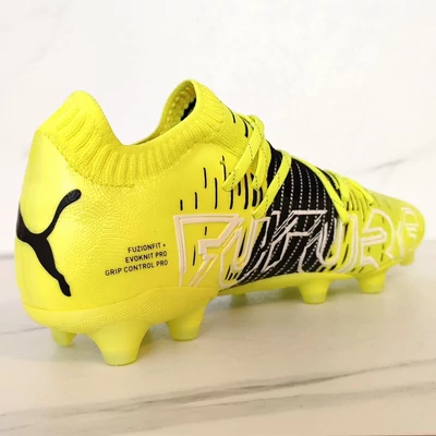 Puma Future Z 1.1 FG stoplis focicipő - PRÓBATERMÉK
