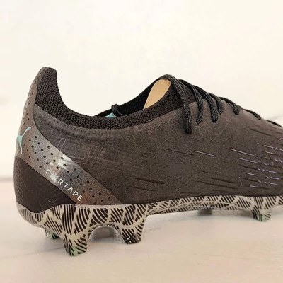 PUMA ULTRA ULTIMATE FG stoplis focicipő 
