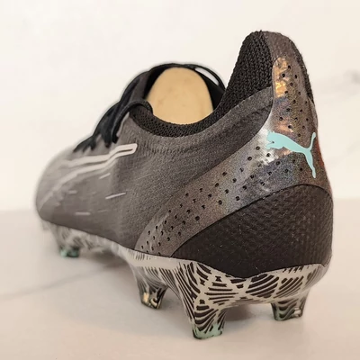 PUMA ULTRA ULTIMATE FG stoplis focicipő 