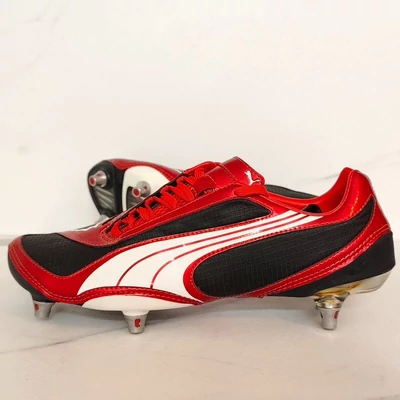 PUMA V1.08 SG éles focicipő