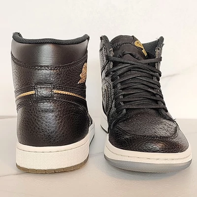 Nike Air Jordan 1 Retro High City of Flight utcai cipő (használt)