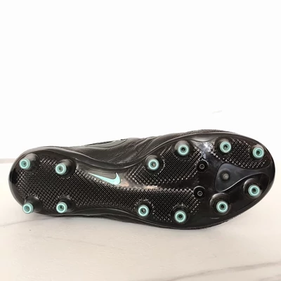 NIKE TIEMPO LEGEND VI AG-PRO műfüves focicipő