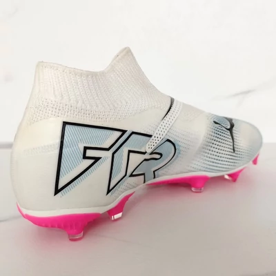 PUMA FUTURE 7 MATCH+ LL FG stoplis focicipő 