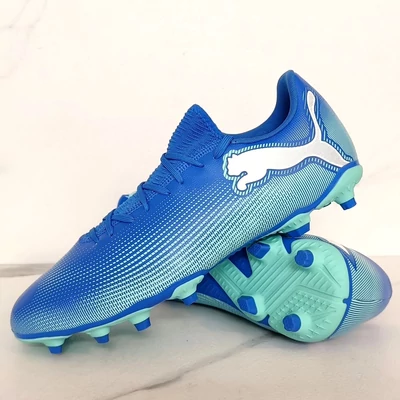 PUMA FUTURE 7 PLAY FG stoplis focicipő 107939-01
