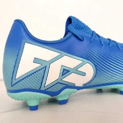 PUMA FUTURE 7 PLAY FG stoplis focicipő 