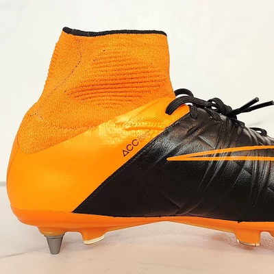 NIKE HYPERVENOM PHANTOM II LTHR DF SG-PRO éles focicipő