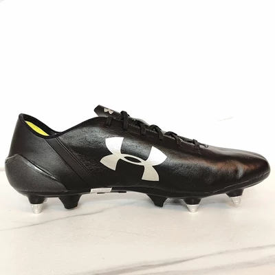 UNDER ARMOUR SPEEDFORM SG éles focicipő