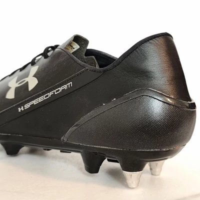 UNDER ARMOUR SPEEDFORM SG éles focicipő
