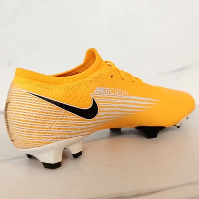 NIKE MERCURIAL VAPOR 13 PRO FG stoplis focicipő - 1X HASZNÁLT