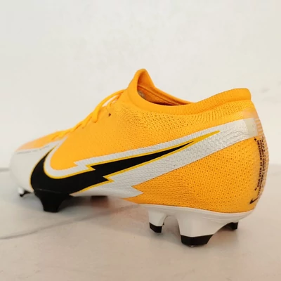 NIKE MERCURIAL VAPOR 13 PRO FG stoplis focicipő - 1X HASZNÁLT
