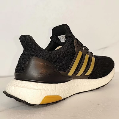 (Women) adidas Ultraboost 4.0 DNA 'Black Gold Metallic' női cipő