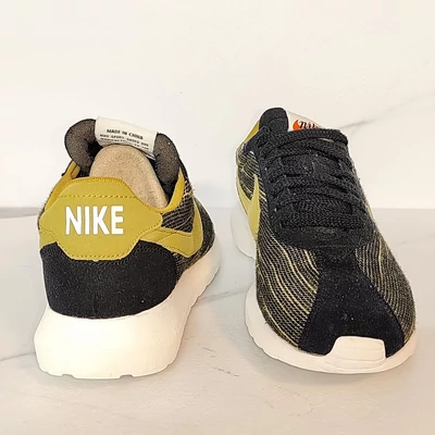 Nike Womens WMNS Roshe női cipő