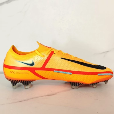 Nike Phantom GT2 Elite FG futballcipő