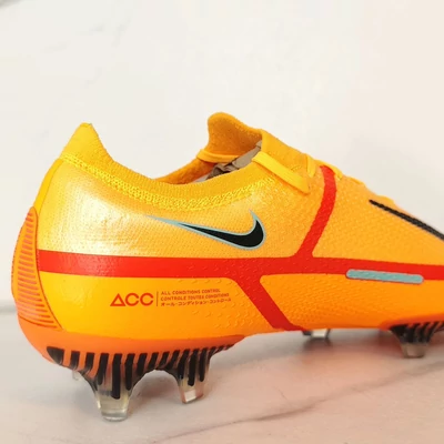 Nike Phantom GT2 Elite FG futballcipő