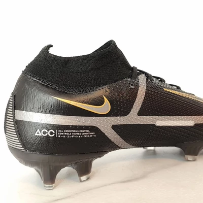 Nike Phantom GT2 Elite DF FG Futballcipő
