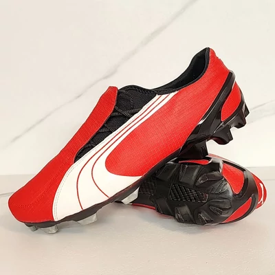 PUMA V1.06 FG stoplis focicipő