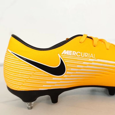 NIKE MERCURIAL VAPOR 13 ACADEMY AC SG-PRO éles focicipő