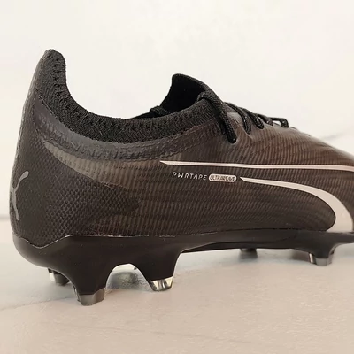 PUMA ULTRA ULTIMATE FG stoplis focicipő 
