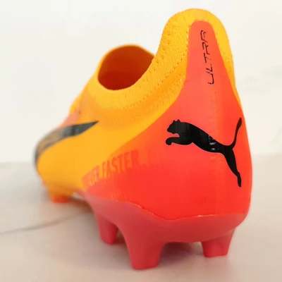 PUMA ULTRA ULTIMATE FG stoplis focicipő 