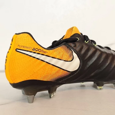 NIKE TIEMPO LEGEND VII ELITE SG-PRO éles focicipő