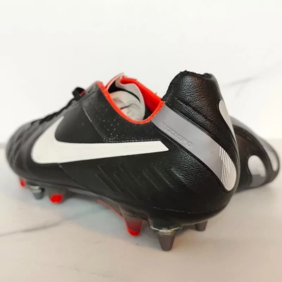 NIKE TIEMPO LEGEND IV SG-PRO éles focicipő
