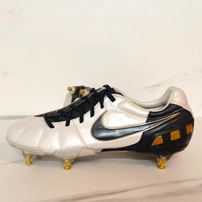 NIKE TOTAL 90 LASER III SG K-LEATHER éles focicipő