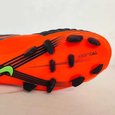 NIKE TOTAL 90 LASER IV FG ACC stoplis focicipő