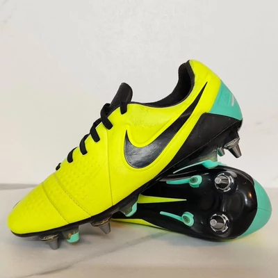 NIKE CTR360 MAESTRI III SG-PRO éles focicipő (használt)