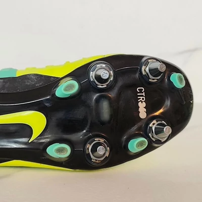 NIKE CTR360 MAESTRI III SG-PRO éles focicipő (használt)