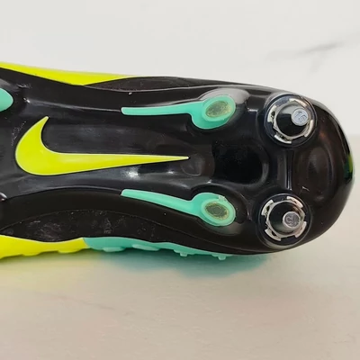 NIKE CTR360 MAESTRI III SG-PRO éles focicipő (használt)