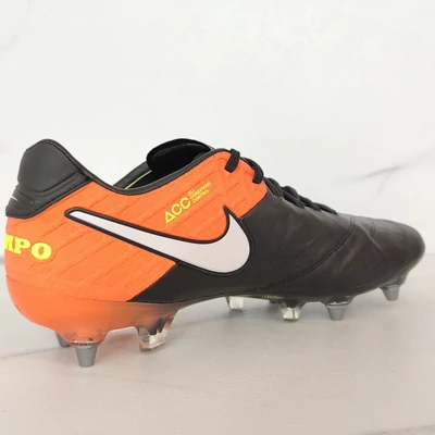 NIKE TIEMPO LEGEND VI SG-PRO éles focicipő