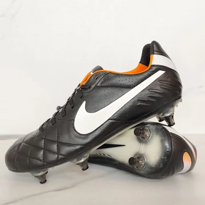 NIKE TIEMPO LEGEND IV SG éles focicipő