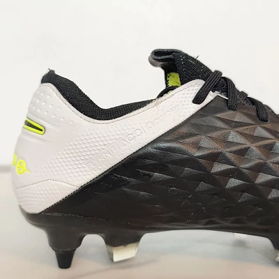 NIKE TIEMPO LEGEND 8 ELITE SG-PRO AC éles focicipő