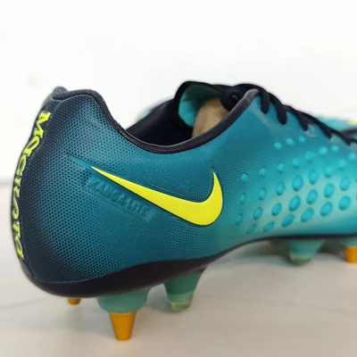 NIKE MAGISTA OPUS II SG-PRO éles focicipő