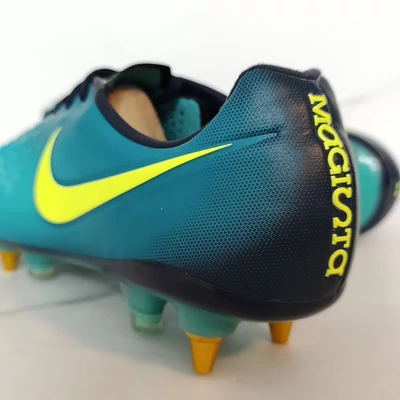 NIKE MAGISTA OPUS II SG-PRO éles focicipő