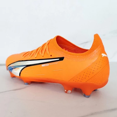 PUMA ULTRA ULTIMATE FG stoplis focicipő 