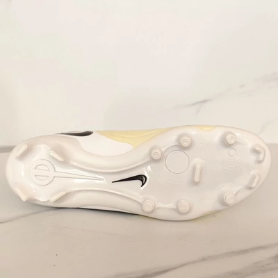 NIKE TIEMPO LEGEND 10 ACADEMY FG stoplis focicipő 