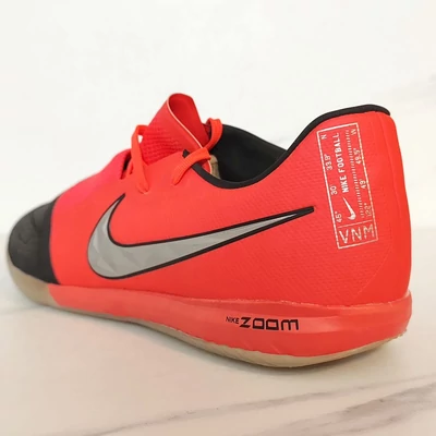 NIKE ZOOM PHANTOM VENOM PRO IC teremcipő